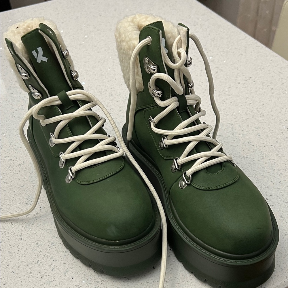 Kari Traa Forest Green Winter Boots